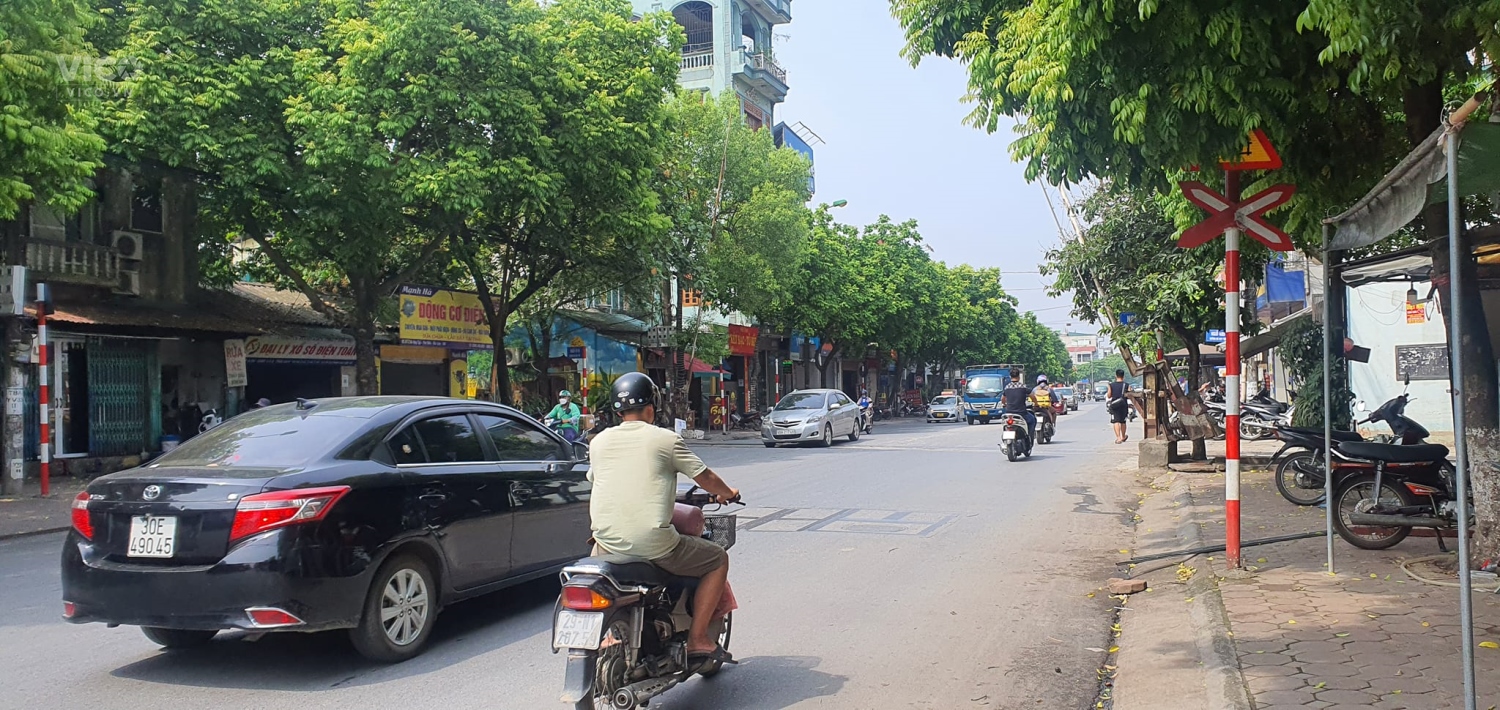 Đất đẹp Yên Viên, ô tô tránh thông, vào đất, gần phố, 154m, nhỉnh 6tỷ. LH 0913896966