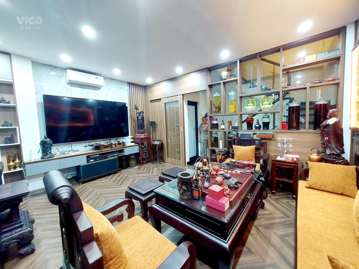 Bán nhà Cầu Bươu ở văn phòng, kinh doanh 55m 5 tầng 5.35 tỷ