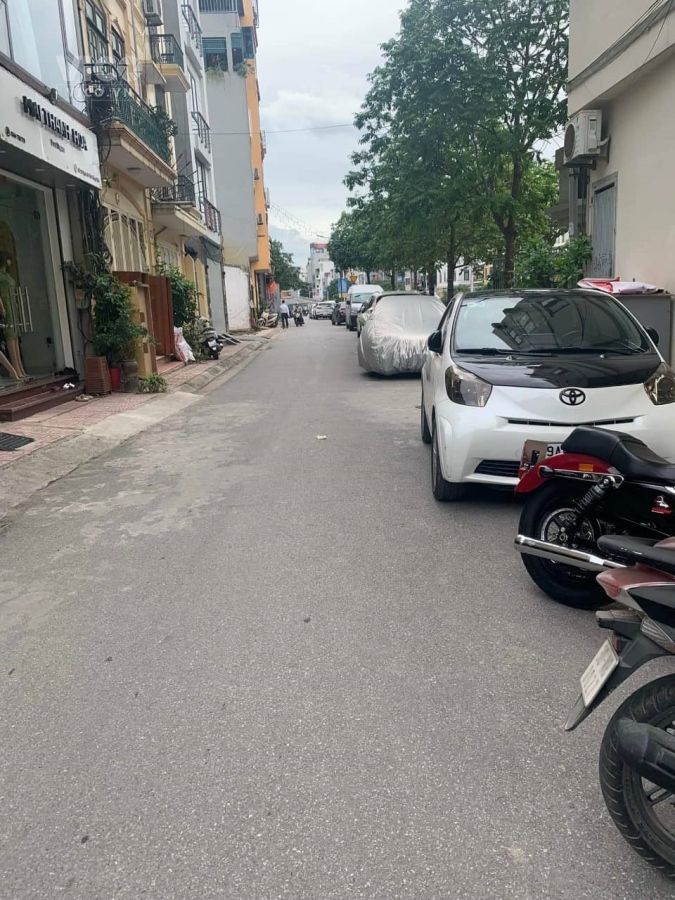 ĐẤT ĐẸP, KINH DOANH, Ô TÔ TRÁNH, NGỌC THỤY, LONG BIÊN 140M MT6 GIÁ 12.5 TỶ.