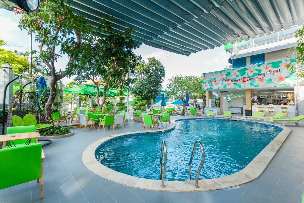 TỔ HỢP NHÀ HÀNG,KHÁCH SẠN,Q CÀ PHÊ,HỒ BƠI,VŨNG TÀU,GIÁ84 TỶ.