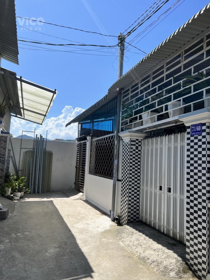 Bán nhà Liên Hoa xã Vĩnh Ngoc 2 tỷ 050