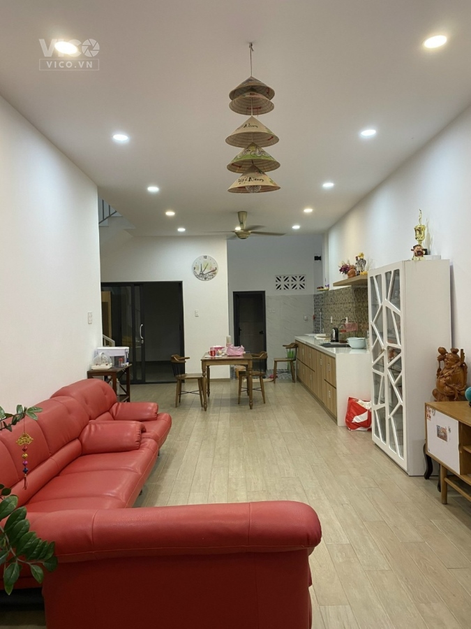 Nhà xinh giá rẻ phố Châu Thượng Văn, Hải Châu, 2TÁNG/3PN/5TỶ TL MẠNH