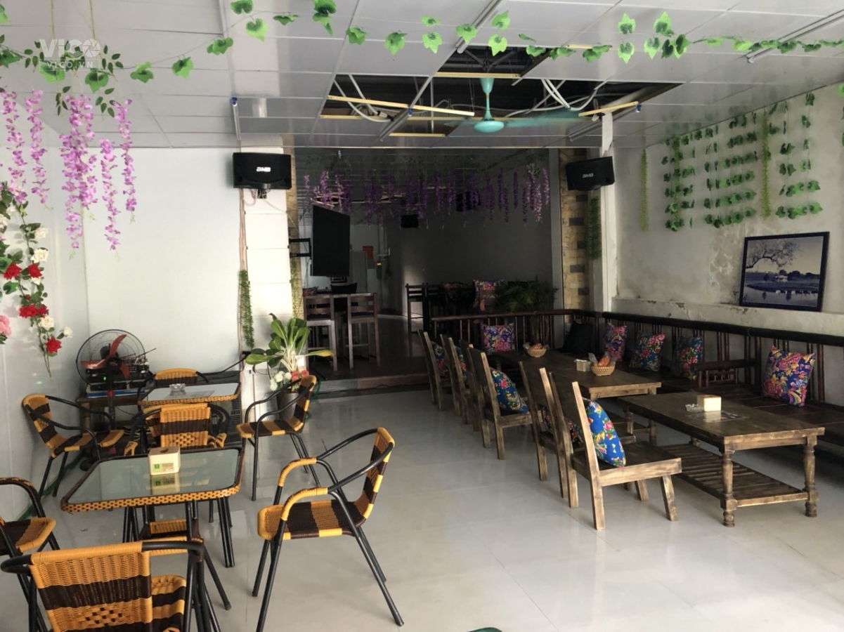 CẦN SANG GẤP QUÁN CÀ PHÊ HÁT CHO NHAU NGHE TẠI CỬU CAO VĂN GIANG HƯNG YÊN.