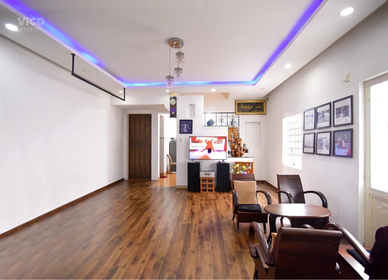 Chính chủ cần bán gấp nhà đường Thái thị Bôi, dt 62m2. Giá nhỉnh 2 tỷ5