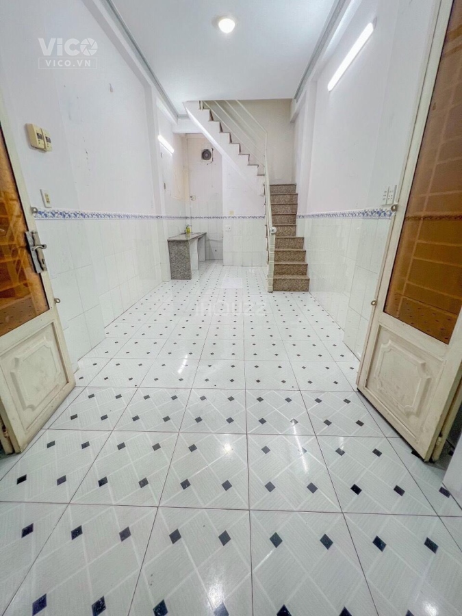 Lưu Trọng Lư,Q7, nhà 2 tầng sổ vuông vắn chuẩn hoa hậu25M2, hẻm xe ba gác.