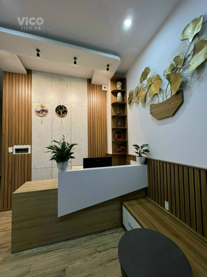 Cần bán khách sạn đang kinh doanh 12 phòng trên đường Phạm Hồng Thái Phường 10 Đà Lạt, giá 16,5 tỷ