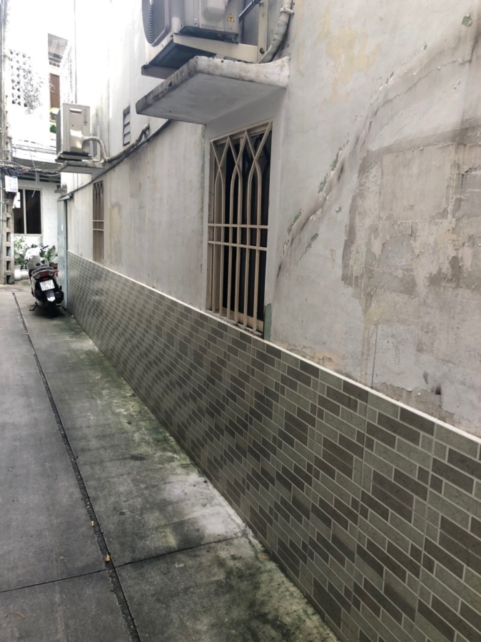 Chính chủ bán nhà cấp 4 ra nhanh trong tháng tại Ngô Gia Tự, Quận 10, Giá Tốt
