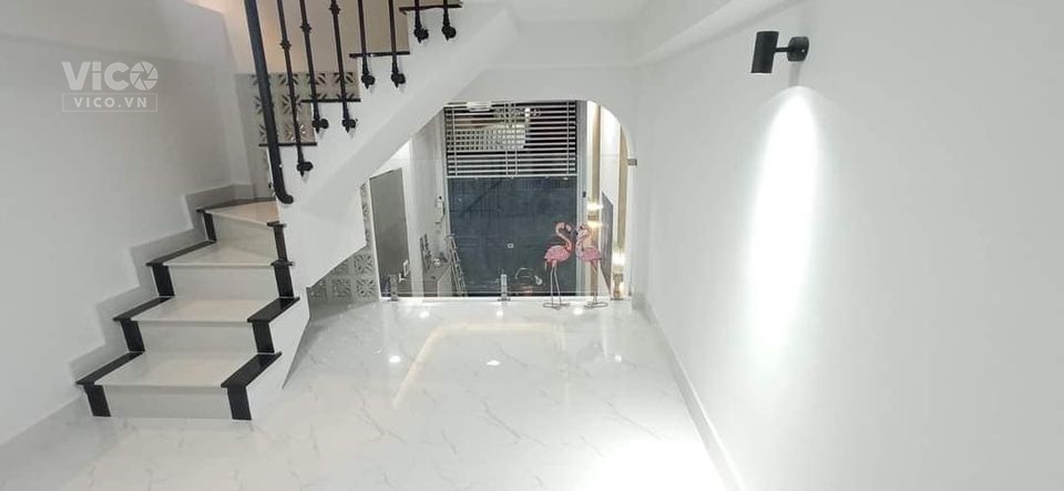 NHÀ BÁN HẺM XE HƠI TỚI NHÀ TẶNG FULL NỘI THẤT 3 TẦNG NHỈNH 4 TỶ TÂN PHÚ