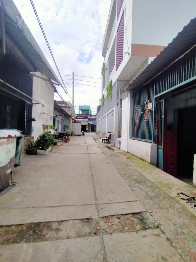 BÁN NHÀ BÌNH TÂN, HẺM XE CẨU RA VÀO, SÁT MÃ LÒ, LÊ VĂN QUỚI, NGANG 5M HIẾM, 2TẦNG, 53M2, CHỈ 3.72