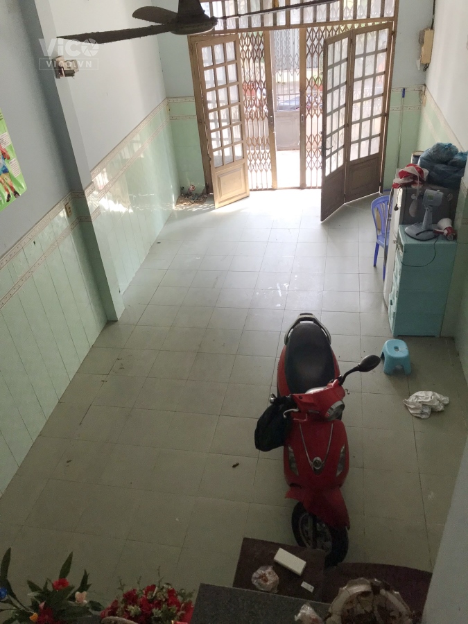 Cần bán gấp đất đấu giá Cự Khối, 110 m2, mặt tiền 5m, giá nhĩnh 8 tỷ.