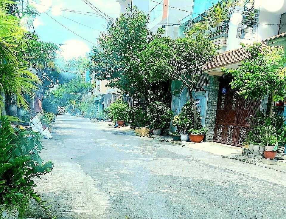 Bán nhà HXH 8M Thoại Ngọc Hầu , Tân Phú, 2 tầng giá 6.7 Tỷ