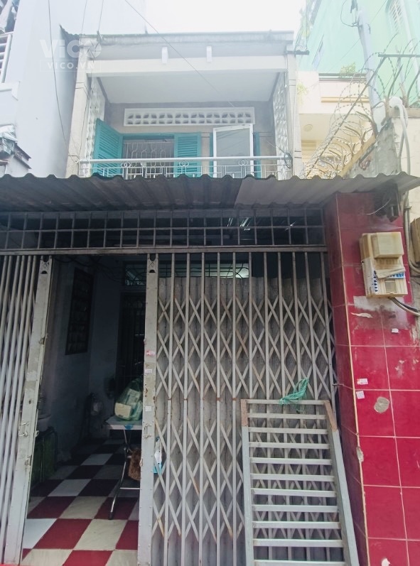 Bán nhà CÁCH MẠNG THÁNG TÁM quận 10 ra vị trí các quận trung tâm 56m2, 2 tầng chỉ 5.2 tỷ