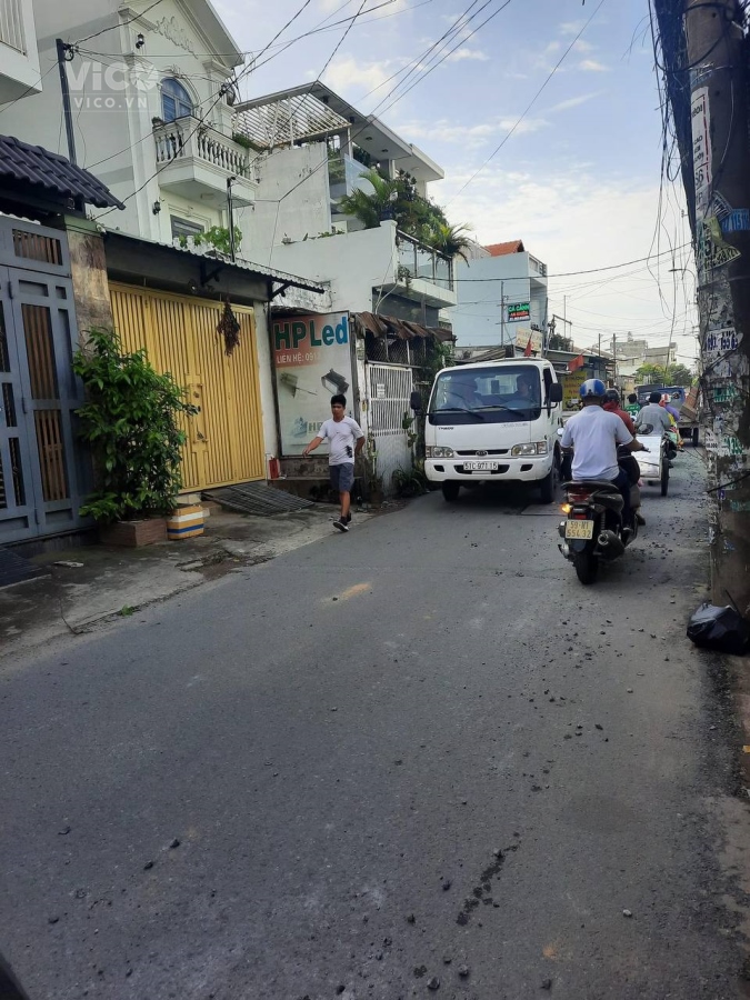 BÁN NHÀ 3 TẤNG, ĐƯỜNG SỐ 6, HẺM XE HƠI THÔNG, 62m2 CHỈ 4.85TỶ, KHU VỰC ĐÔNG DÂN CƯ, GIAO THƯƠNG TẤP
