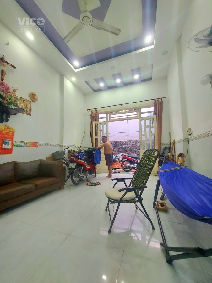 Nhà bán, TA32, 3 PN, chỉ có 3,06 tỷ. SHR, Không quy hoạch, lộ giới.