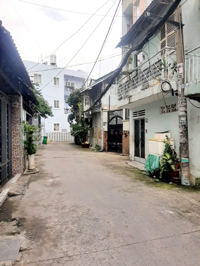 Cần bán nhanh nhà đường Thống Nhấtp10GV100m26ty.