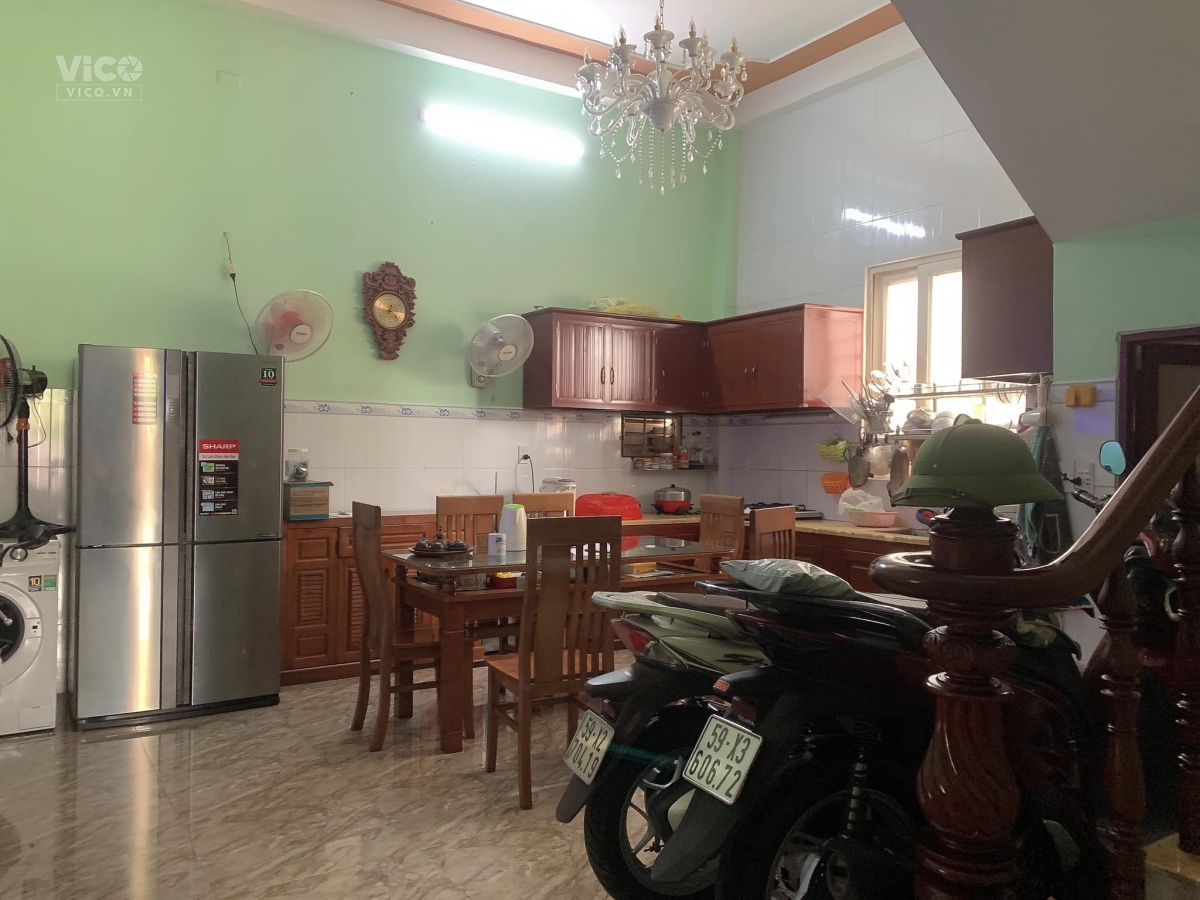 Bán nhà 3 tầng, Kha Vạn Cân, Hiệp Bình Chánh 140m2 giá 8 tỷ