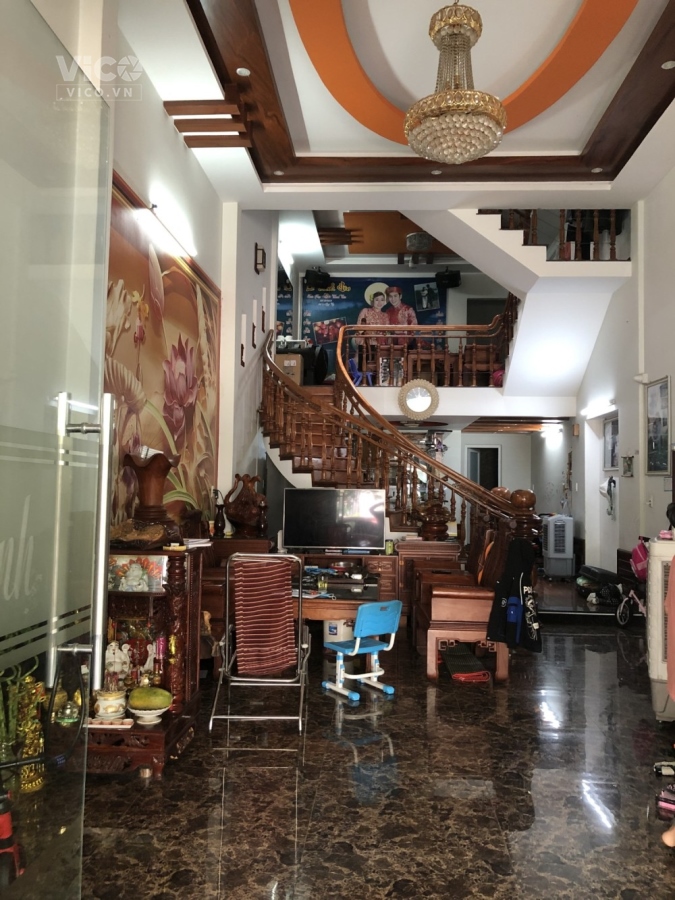 Sau ĐH Ngoại Ngữ Bán nhà TT. Cẩm Lệ, 75m2/3 Tầng giá chỉ 5,5 tỷ TL