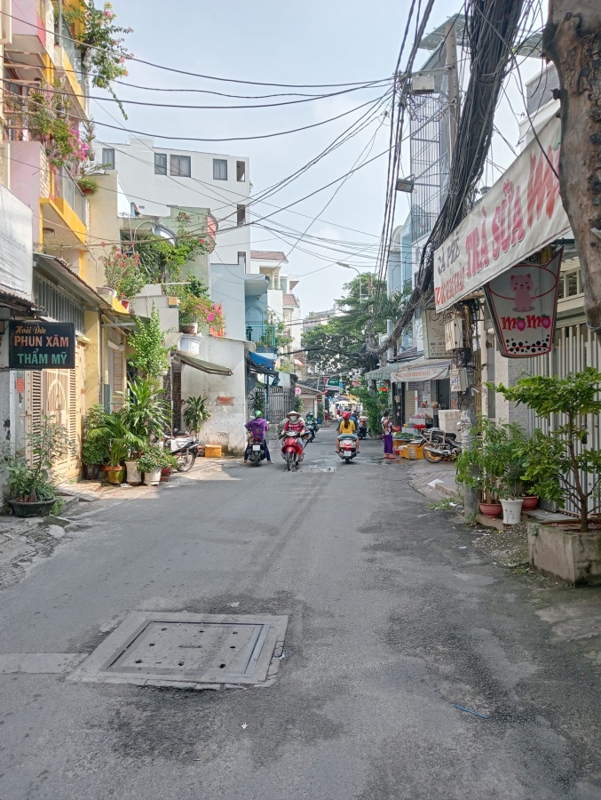 (NGỘP) Bán nhà HXH thông 1 xẹt Phan Huy Ích, 6.8 x 17, NỞ HẬU, 2T chỉ 11 tỷ 0967229394