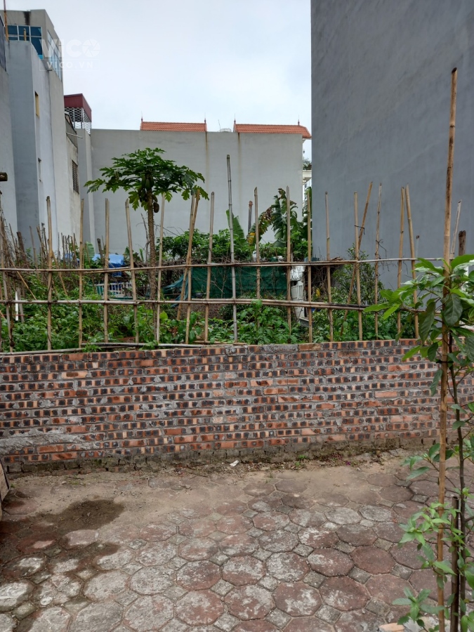 Tái Định Cư Giang Biên, Long Biên, 40m, đường 8m, vỉa hè 3m, kinh doanh tốt, 5,2 tỷ