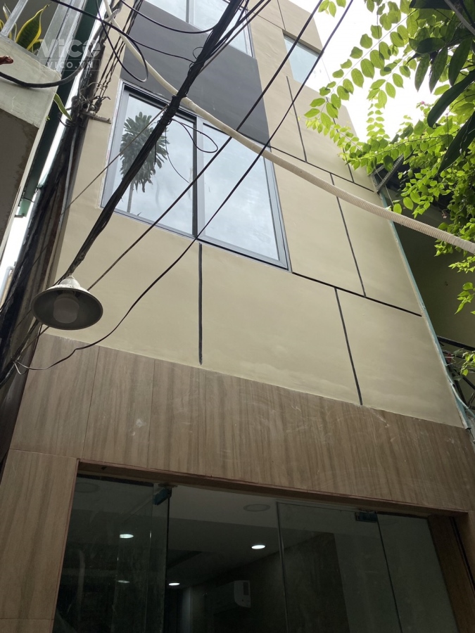Nhà đẹp Quận 3, Cách Mạng Tháng 8, 33m2, lô góc 2 mặt thoáng, gần mặt tiền, chỉ 4.2 tỷ, lh