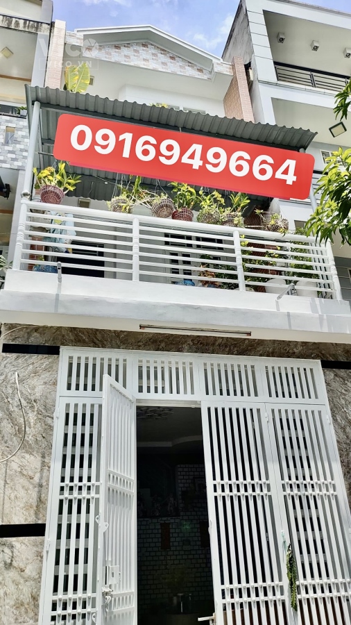 NHÀ ĐẸP Ở NGAY AN LẠC, BÌNH TÂN 3 TẦNG HXH TỚI CỦA KDC VĂN HÓA.