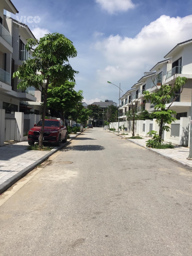 bán Biệt thự khu đô thị DƯơng Nội khu A 176m2 24 tỷ 0909858789