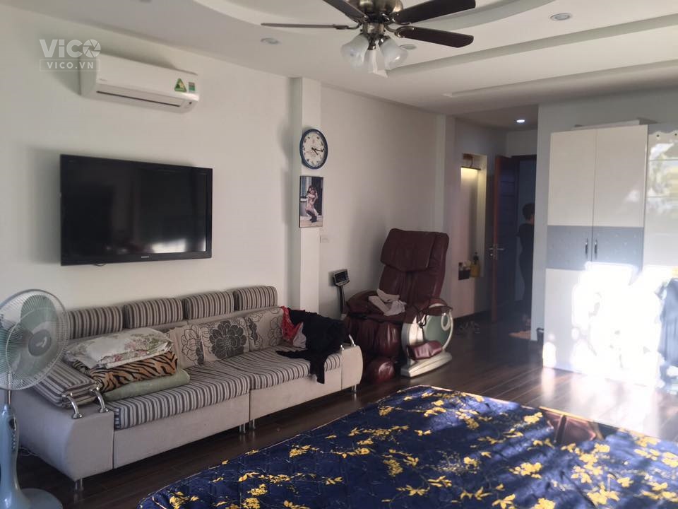 Hẻm Xe Hơi Tú Xương Ở Ngay 4 Lầu Tặng Nội Thất Bán Gấp