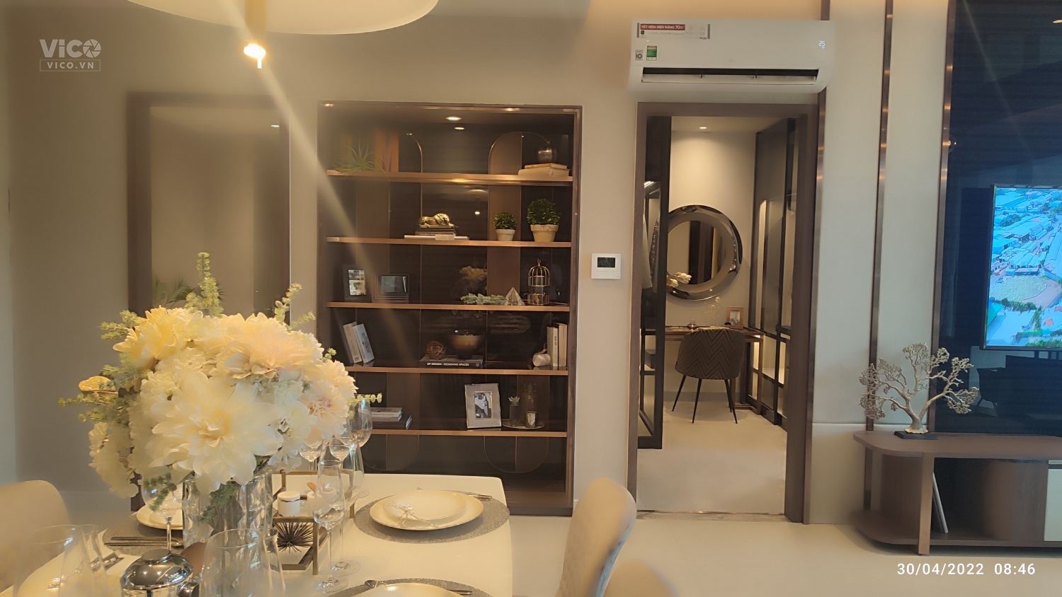 Căn hộ chuẩn sống xanh liền kề công viên 2ha, full 50 tiện ích nội khu