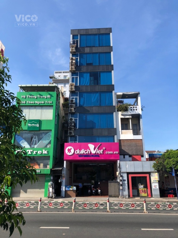 MT 239a Hoàng Văn Thụ Phường 8 quận Phú Nhuận, 6.5x13m, hầm, 6 lầu thang máy, hđ thuê 100tr.tháng
