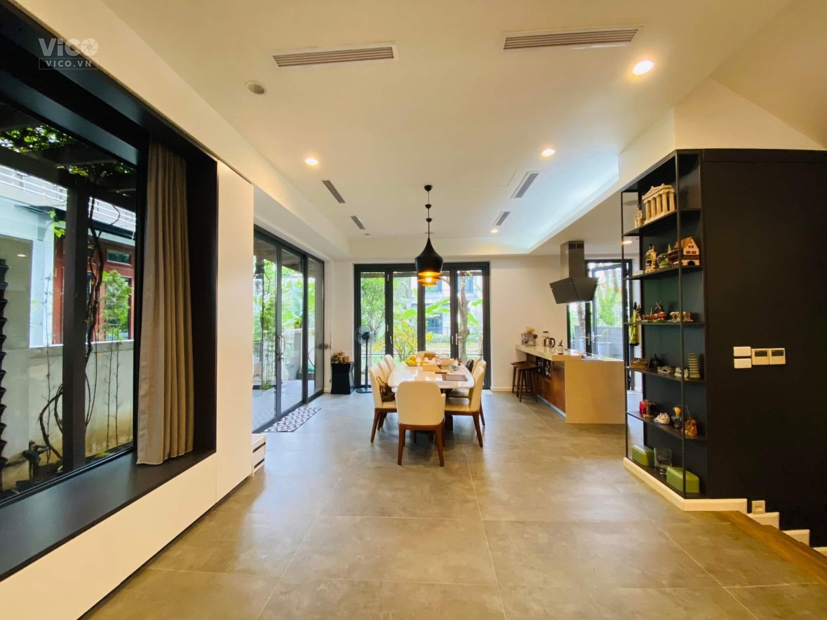 Bán 60m2 Đất MẶT PHỐ Cổ Linh, Long Biên KINH DOANH VỈA HÈ SIÊU HIẾM giá chỉ 6,6tỷ.