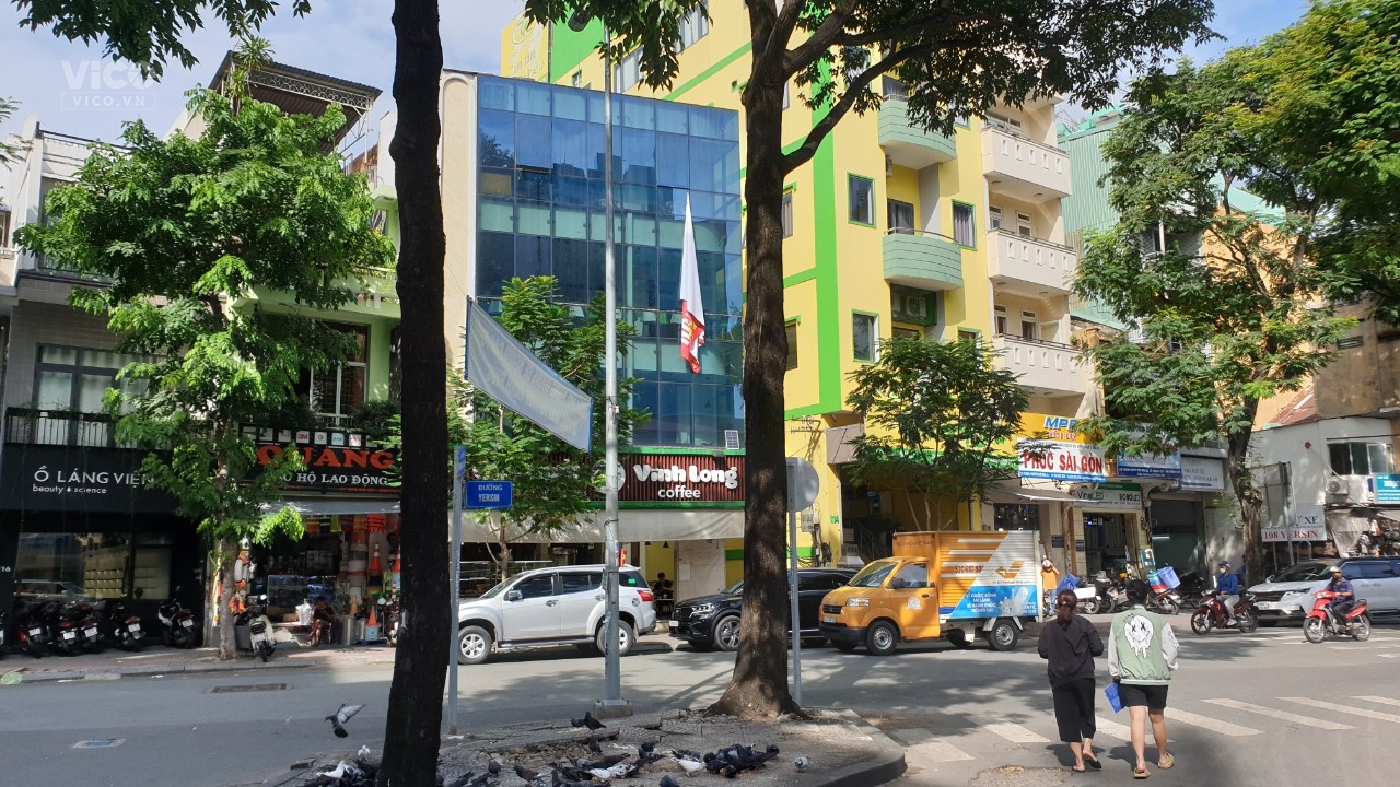 MT 114 Đường Yersin, P.Nguyễn Thái Bình, Quận 1, 8x9m, trệt 3 lầu, st, hđ thuê 80tr/tháng