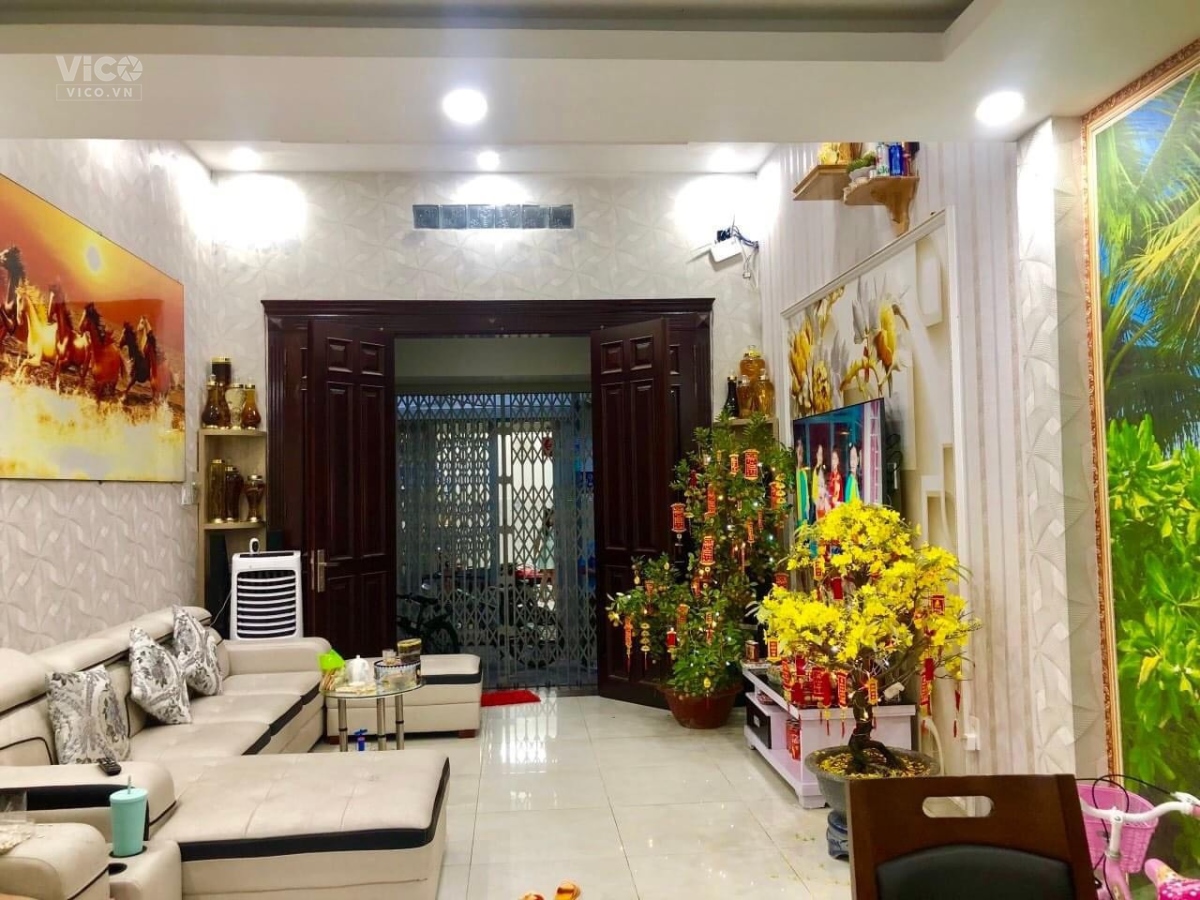 Nhà Ngộp Hiếm KhuTân Sơn Nhì Đang cho Thuê 9tr/ Tháng110m2 5.29 Tỷ Chủ Tặng Nội Thất Cao Cấp