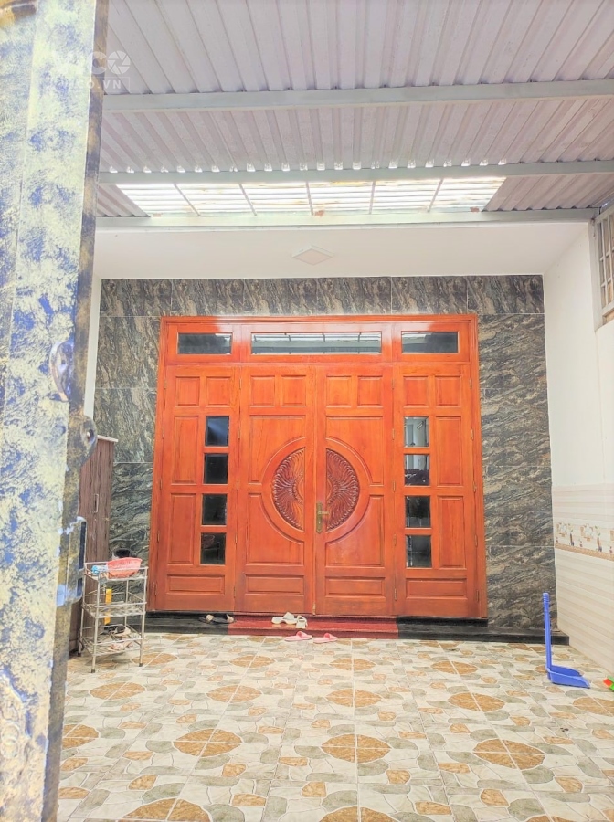 Nhà Mới 3 Tầng Hẻm Tải Sân Để Xe Riêng Tân Chánh Hiệp Quận 12