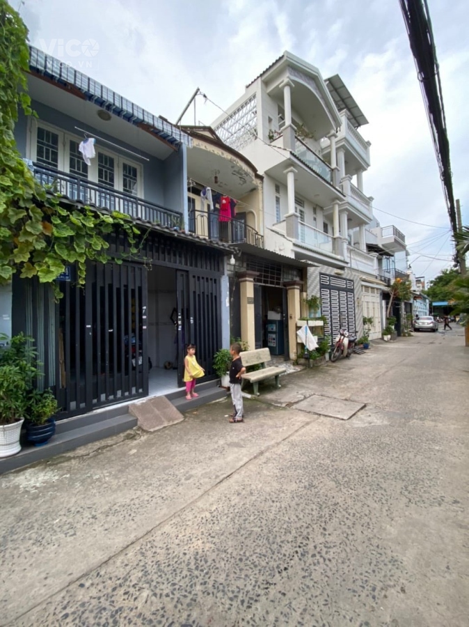 Cần bán GẤP nhà Thống Nhất 65m2, hẻm 6m, giá 5,2 tỷ