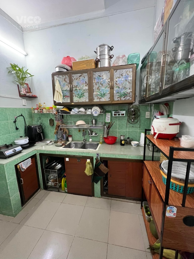 BÁN NHÀ HẺM XE HƠI GẦN CHỢ TÂN HƯƠNG, VÀO Ở NGAY RẺ NHẤT THỊ TRƯỜNG