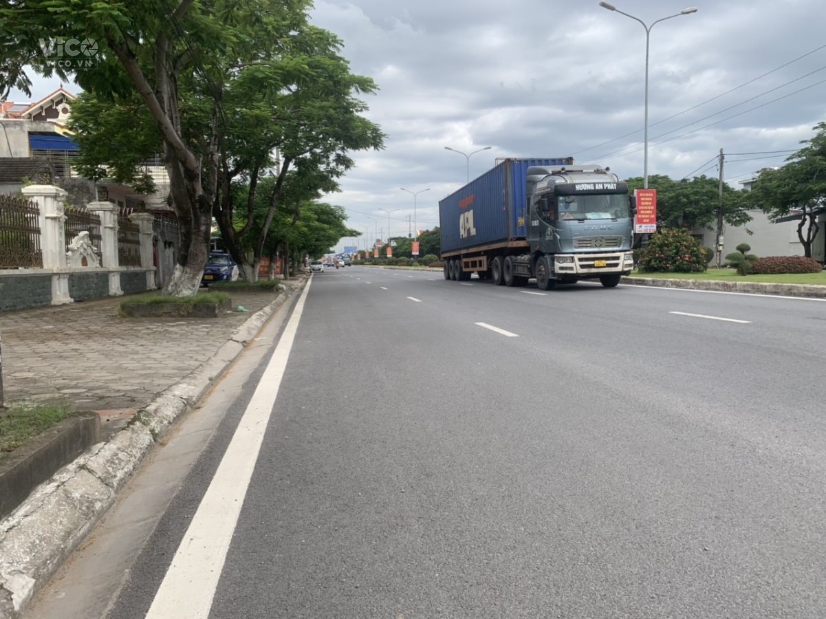 Lô đất mặt đường 353 Phạm Văn Đồng Qúy Kim Hợp Đức Đồ Sơn Diện tích 72m2, ngang 4 m