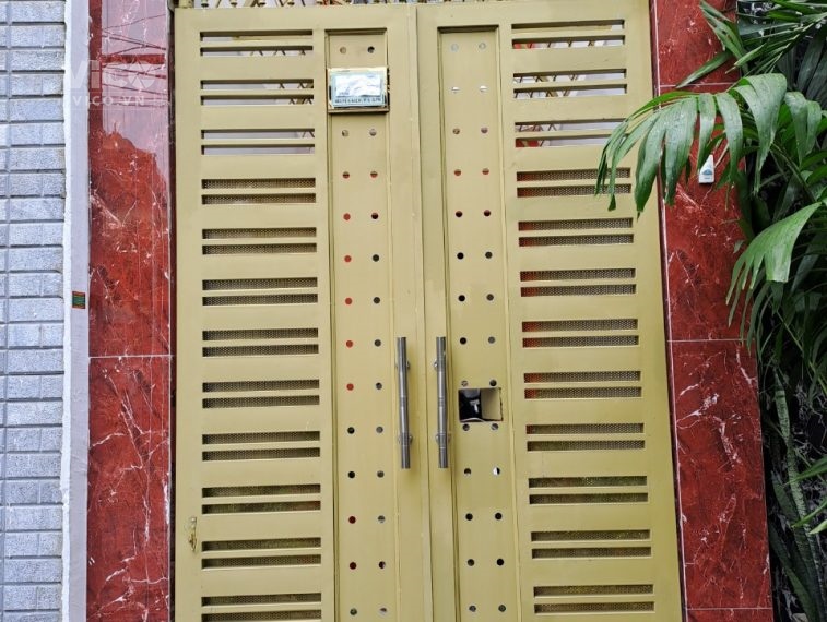 Nhà bán 1 trệt 3 lầu, sân thượng tại đường Nguyễn Kiệm, phường 3, Phú Nhuận, TP HCM