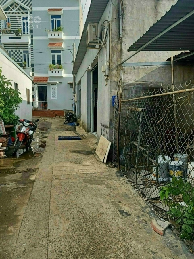 Bán xưởng 1/ng ảnh thủ q12 DT10.3m X22,7m.dtcn 228m2 Giá7.7 tỷ.tl nhẹ.