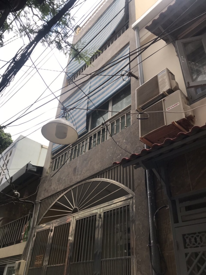 Chính chủ cần bán gấp 1set HXH Trần Bình Trọng Trung tâm Sài Gòn Nhà Đẹp Như Tranh nhĩnh 13.5tỷ
