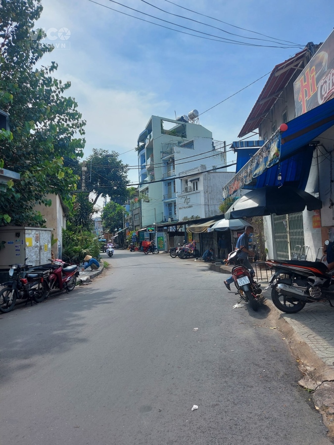 MT TRUNG TÂM GV 64M2 CHƯA 6 TỶ DÂN CƯ ĐÔNG KINH DOANH THUẬN TIỆN NGANG 4M XE HƠI VÀO NHÀ