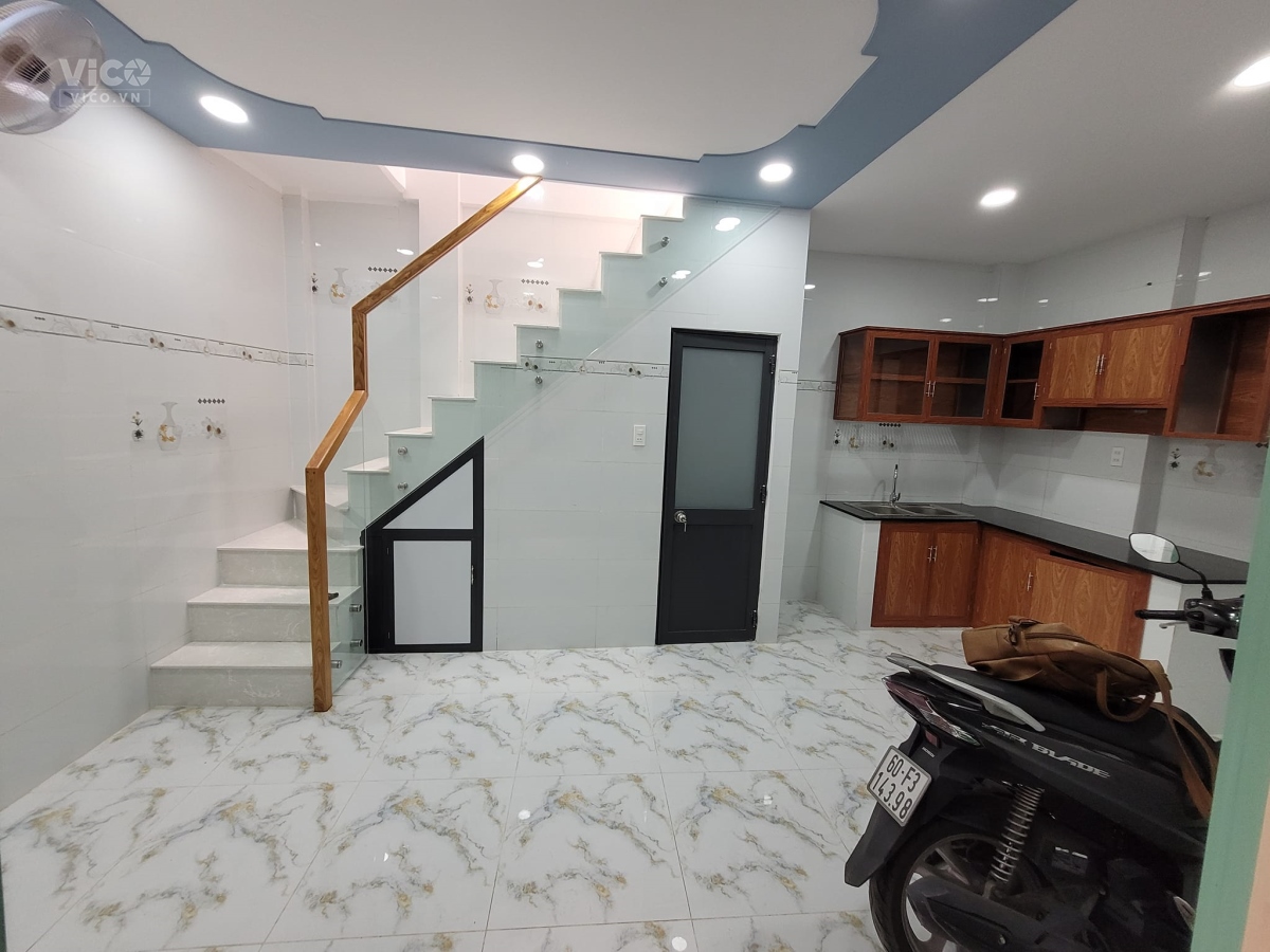 BÁN NHÀ TÂN BÌNHPHẠM VĂN HAI5 TẦNGCHỈ NHỈNH 2 TỶ