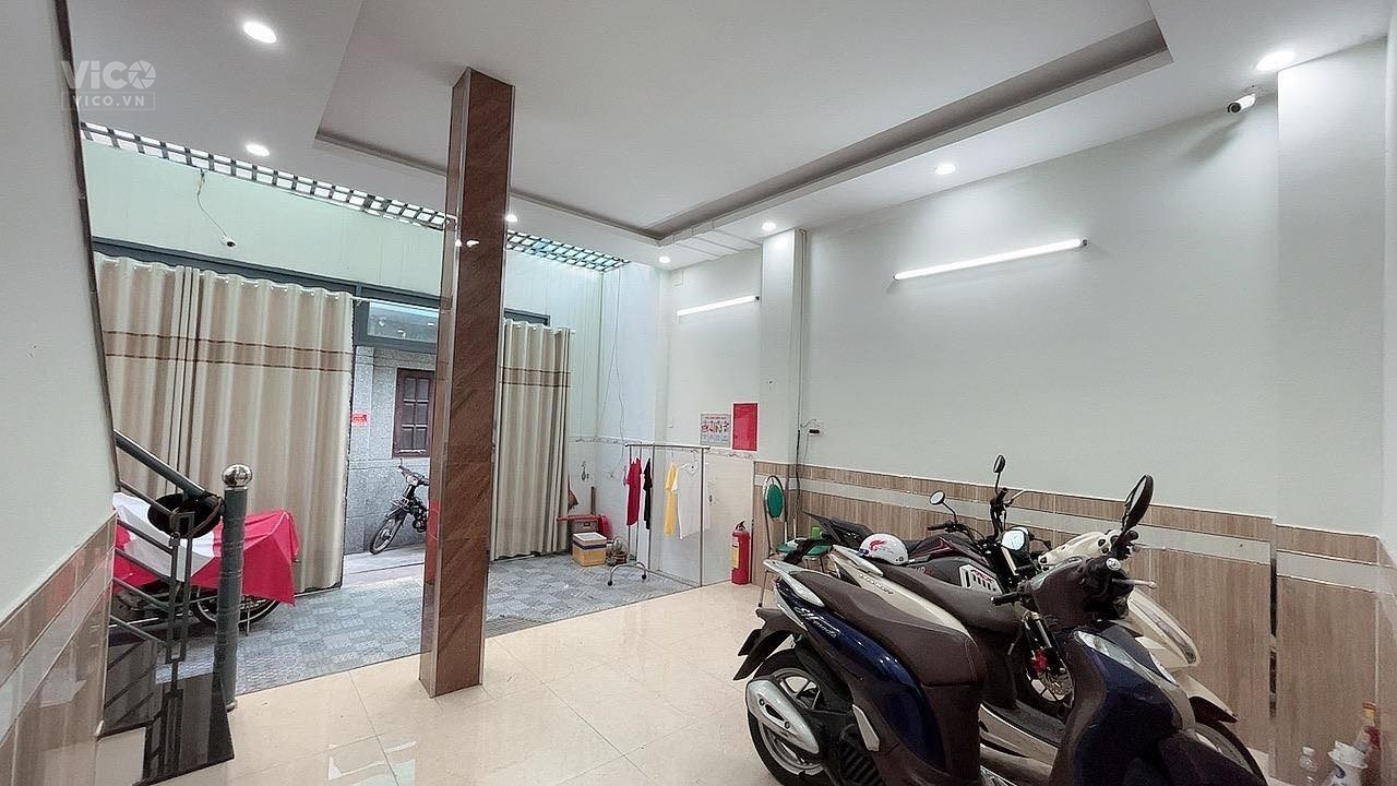 Lê Cảnh Tuân, Phú Thọ Hòa Tân Phú, 4,5mx16 72m2, giá 5,3 tỷ, nhà mới ở ngay.