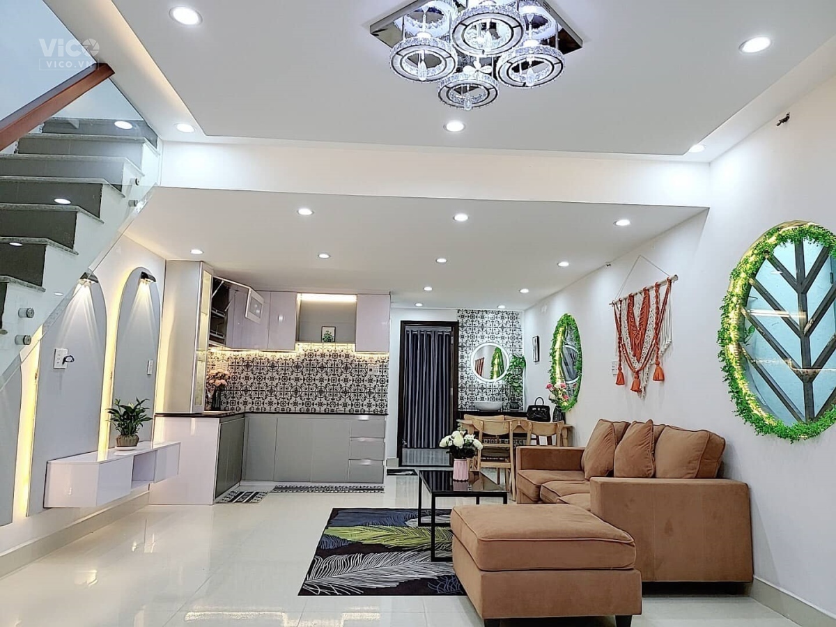 Siêu đẹp nhà trung tâm 3 mặt kiệt Lý Thái Tổ, Đà Nẵng. 50m2 2 tầng Giá chỉ 2.7 tỷ tlcc.