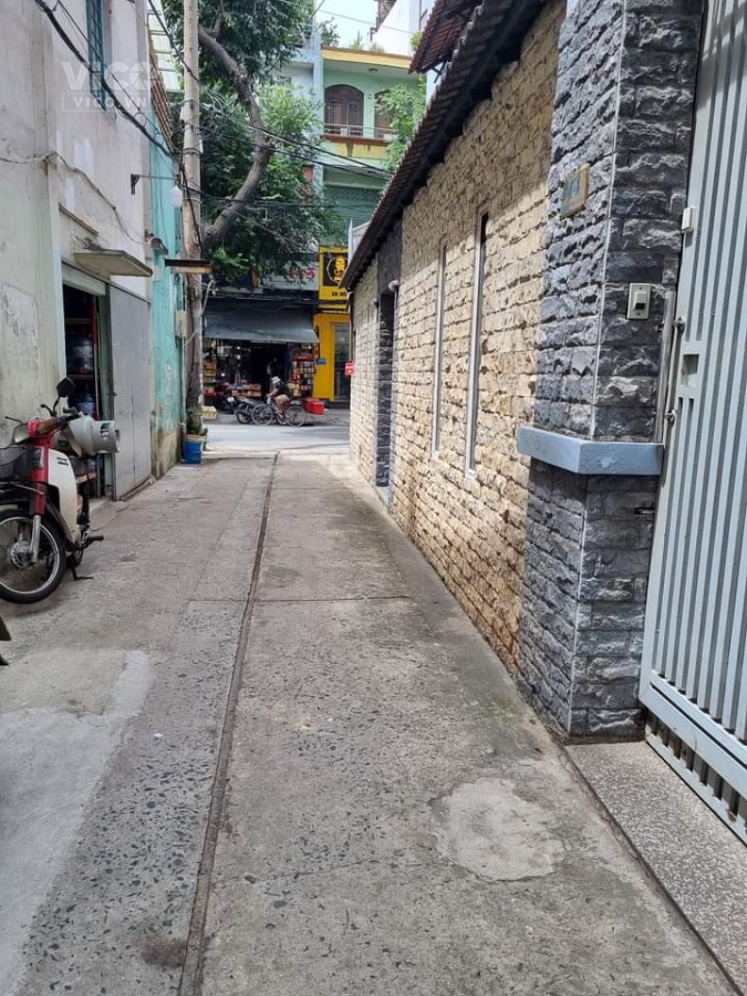Nhà K300 Nguyễn Thái Bình P.4 ko lộ giới 23m2 giá 3 tỷ .