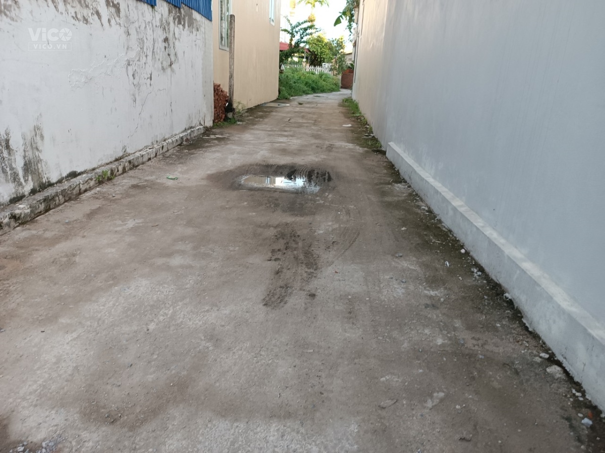 cách chợ trà khê 100m mặt ngõ 3,5m giá 1,x tr/m