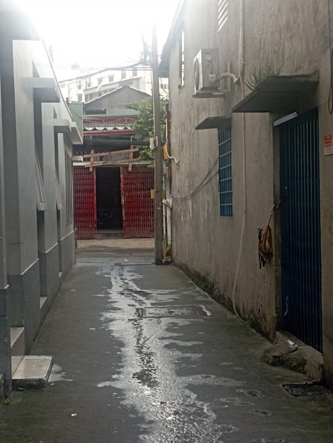 Bán nhà gần MT Hồng Lạc Hẻm KIA 65m2 nở hậu giá 7.7 tỷ.