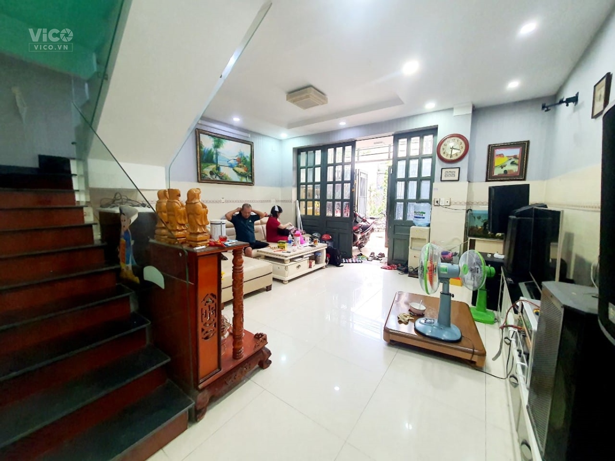 Nhà HXH Dương Quảng Hàm NGANG 5m NỞ HẬU 100m2.