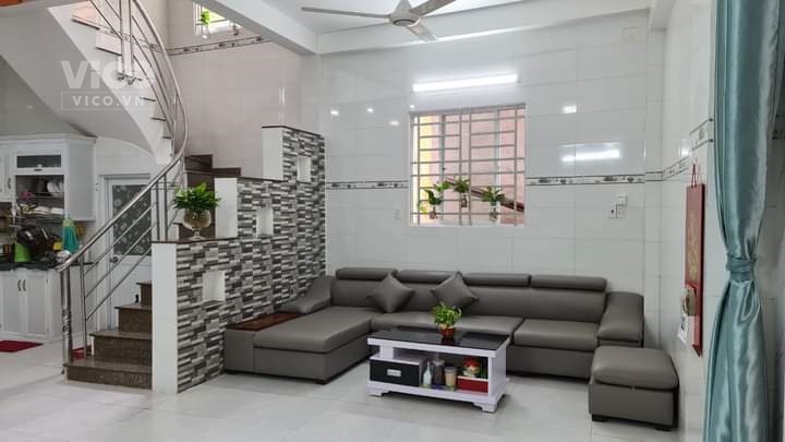 NHÀ ĐẸP NỞ HẬU TRỊNH ĐÌNH THẢO TÂN PHÚ ĐỐI DIỆN ĐẦM SEN 60M2 NGANG 7M CHỈ 5,8 TỶ TL