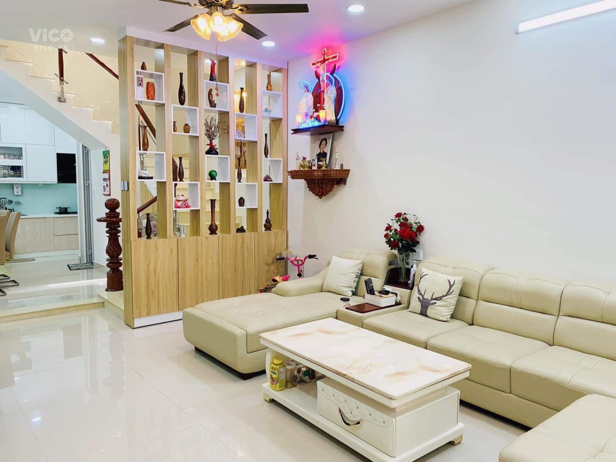 Gấp Bán HXH 60m2 Lý Thường Kiệt Quận 10 chỉ nhỉnh 6 tỷ 3 tầng đẹp ở ngay