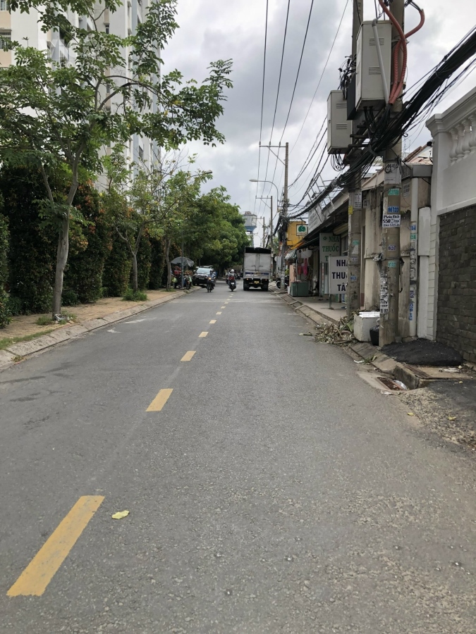 Bán nhà đường số 4, Trường Thọ, Thủ Đức 85m2 giá 5.3 tỷ.